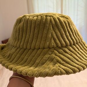 Green bucket hat